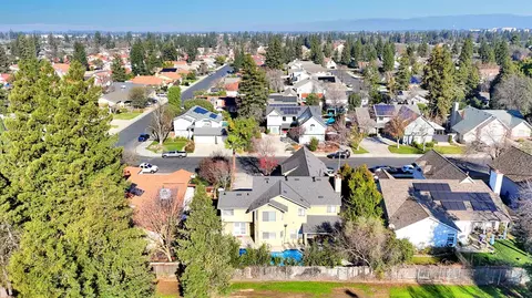 View/Area - 2034 Wrenwood Ave, Clovis, CA 93611 photo 3 of 4