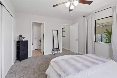 Bedroom - 45430 Lauri Ln, Oakhurst, CA 93644 photo 5 of 5