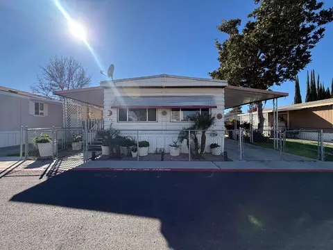220 S Madera Ave #23, Kerman, CA 93630 photo 2