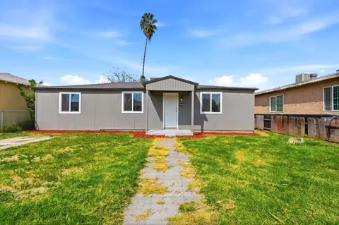 4629 E Alta Ave, Fresno, CA 93702