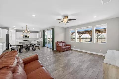 Other - 2997 Trenton Ave, Clovis, CA 93619 photo 2 of 6