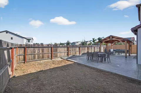 Exterior - 2997 Trenton Ave, Clovis, CA 93619 photo 8 of 10