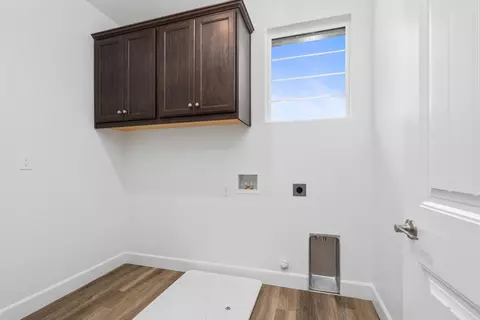 364 Peters Ln S, Madera, CA 93636 photo 7