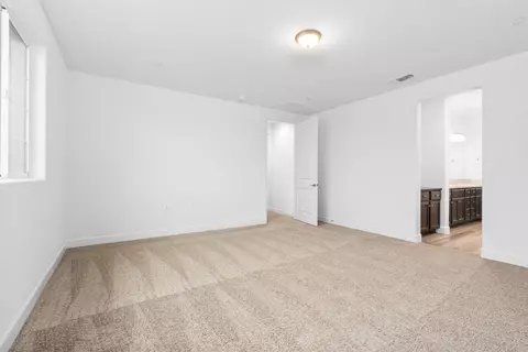 364 Peters Ln S, Madera, CA 93636 photo 11