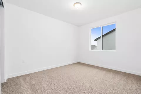 364 Peters Ln S, Madera, CA 93636 photo 15
