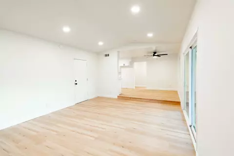 Living - 2612 Renn Ave, Clovis, CA 93611 photo 2 of 5
