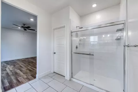 Entry Way - 2071 N Hughes Ave, Clovis, CA 93619 photo 2 of 2