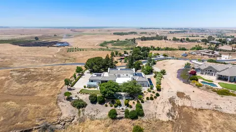 View/Area - 14215 Killarney Dr, Madera, CA 93636 photo 4 of 6