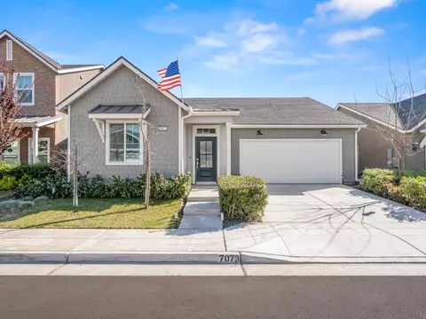 7073 W Poe Ave, Fresno, CA 93723
