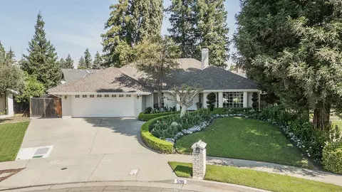 598 E Serena Ave, Fresno, CA 93720
