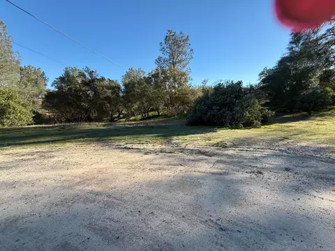 1631 Long Hollow Dr #1631, Coarsegold, CA 93614