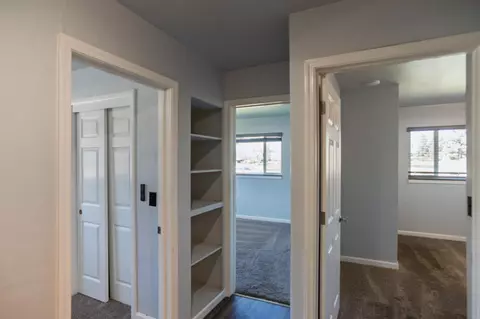 Entry Way - 27 Emerald Dr, Merced, CA 95340 photo 2 of 3