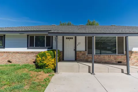 Exterior - 27 Emerald Dr, Merced, CA 95340 photo 2 of 10