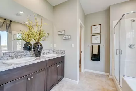 1001 Lucia Ave, Fowler, CA 93625 photo 18