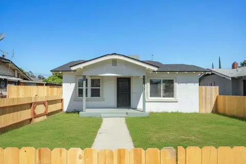 4237 E Washington Ave, Fresno, CA 93702