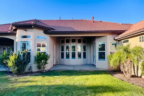 Exterior - 2770 Muncie Ave, Clovis, CA 93619 photo 5 of 5