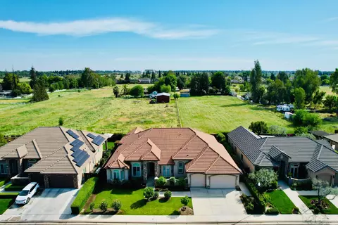 View/Area - 2770 Muncie Ave, Clovis, CA 93619 photo 1 of 3