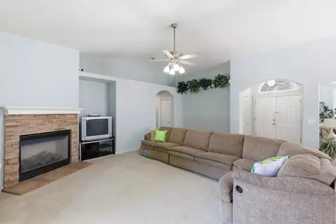Living - 242 Makenna Dr, Madera, CA 93637 photo 3 of 3