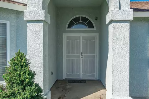 Entry Way - 242 Makenna Dr, Madera, CA 93637 photo 1 of 4