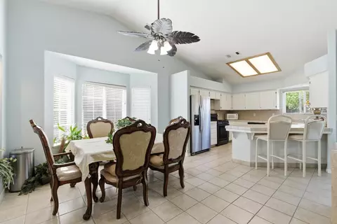 Dining - 242 Makenna Dr, Madera, CA 93637 photo 1 of 2