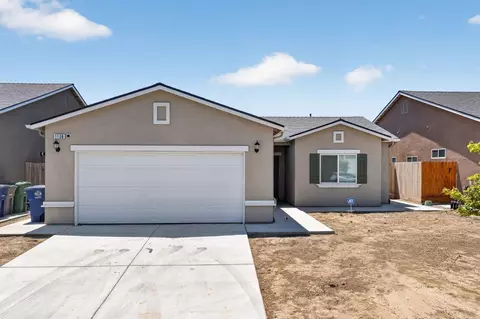 1108 Ventura St, Avenal, CA 93204
