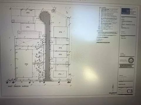 5000 E Dakota Ave, Fresno, CA 93727 photo 2