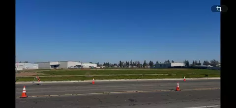 5000 E Dakota Ave, Fresno, CA 93727