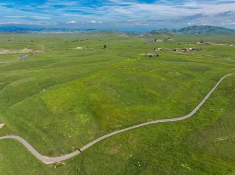 0 Biglione Lot 1 Dr, Clovis, CA 93619