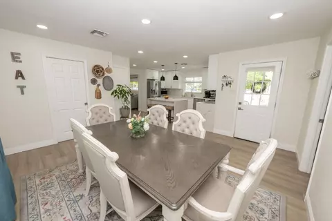 Dining - 2064 Ashlan Ave, Clovis, CA 93611 photo 1 of 2