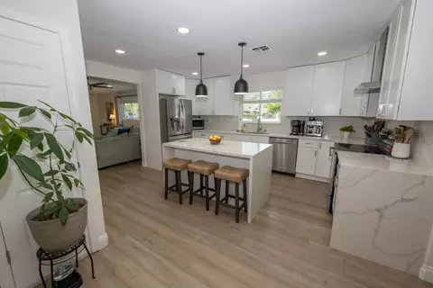 Kitchen - 2064 Ashlan Ave, Clovis, CA 93611 photo 2 of 2
