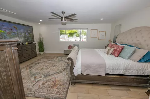 Bedroom - 2064 Ashlan Ave, Clovis, CA 93611 photo 2 of 4