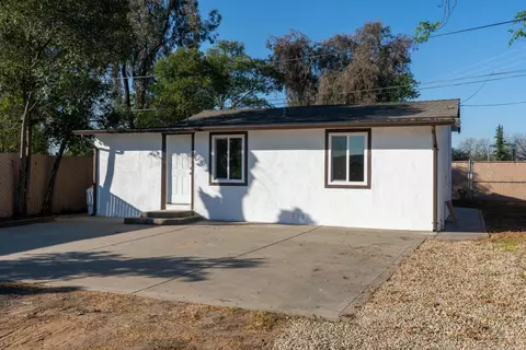 710 S G St, Madera, CA 93637