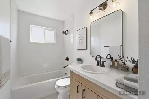 Bath - 505 W Pico Ave, Clovis, CA 93612 photo 1 of 4