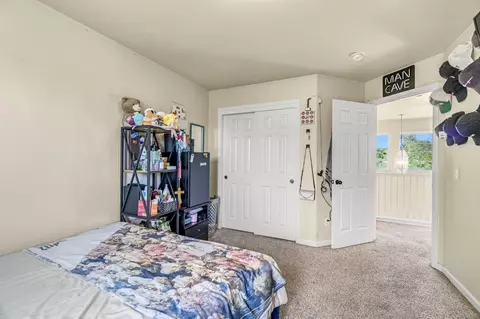 Bedroom - 1050 Monterey St, Madera, CA 93637 photo 5 of 8