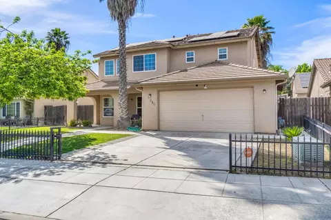 Exterior - 1050 Monterey St, Madera, CA 93637 photo 2 of 7