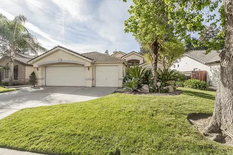 6173 W Pinedale Ave, Fresno, CA 93722
