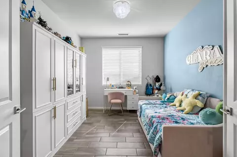 Bedroom - 968 Pinnacle Dr W, Madera, CA 93636 photo 1 of 6