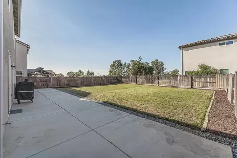 Exterior - 3883 Keats, Clovis, CA 93619 photo 3 of 12