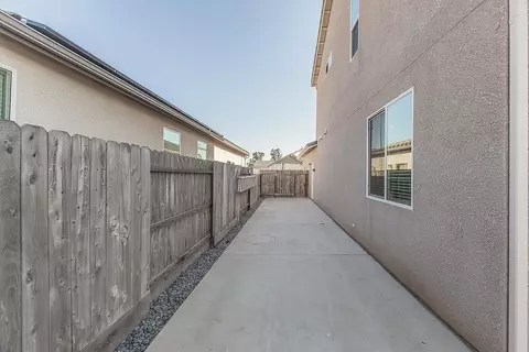 Exterior - 3883 Keats, Clovis, CA 93619 photo 9 of 12