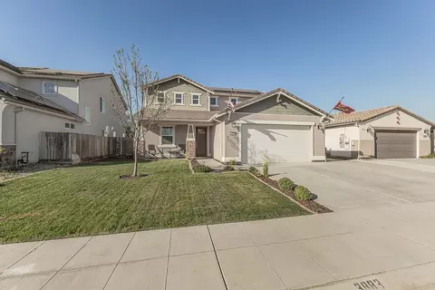 Exterior - 3883 Keats, Clovis, CA 93619 photo 10 of 12