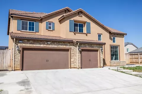 Exterior - 4103 Keats Ave, Clovis, CA 93619 photo 2 of 12