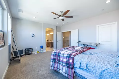 Bedroom - 4103 Keats Ave, Clovis, CA 93619 photo 6 of 15
