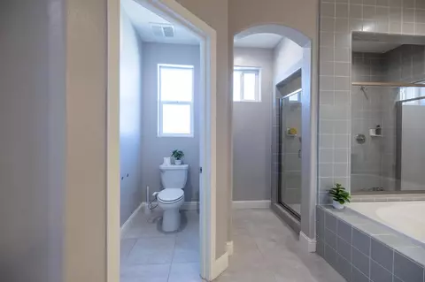 Entry Way - 4103 Keats Ave, Clovis, CA 93619 photo 9 of 11