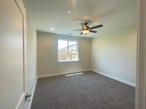 Bedroom - 16209 W Sunset Ave, Kerman, CA 93630 photo 1 of 3