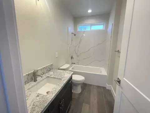 Bath - 16209 W Sunset Ave, Kerman, CA 93630 photo 1 of 1