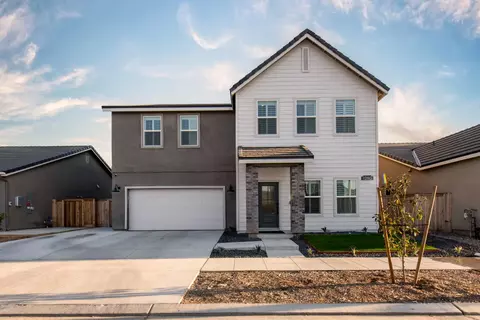 1280 Bloom Ave, Clovis, CA 93619