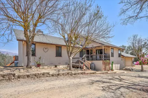 14982 N Morgan Canyon Rd, Prather, CA 93651
