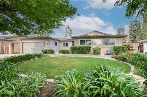 1314 Ezie Ave, Clovis, CA 93611