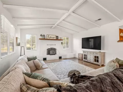 Living - 22452 Goldrush Ln, Clovis, CA 93619 photo 5 of 6
