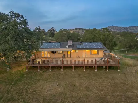 Exterior - 22452 Goldrush Ln, Clovis, CA 93619 photo 3 of 7